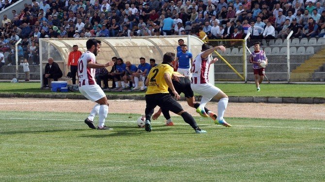 Bandırmaspor,İstanbulspor'u 1-0 Mağlup Etti