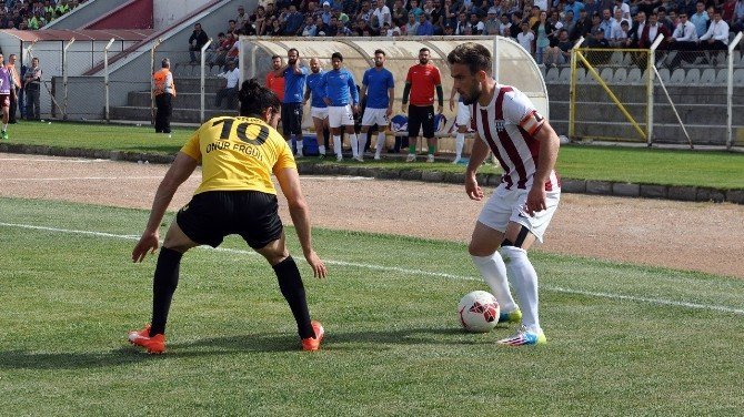 Bandırmaspor,İstanbulspor'u 1-0 Mağlup Etti