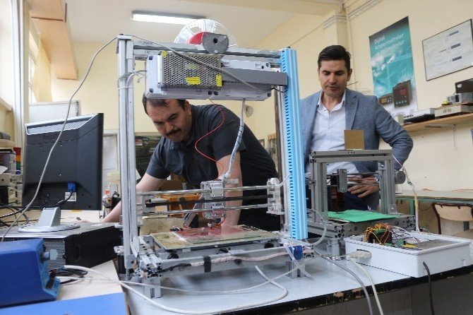 Niğde'de Öğretmen ve Öğrencilerden Büyük Başarı