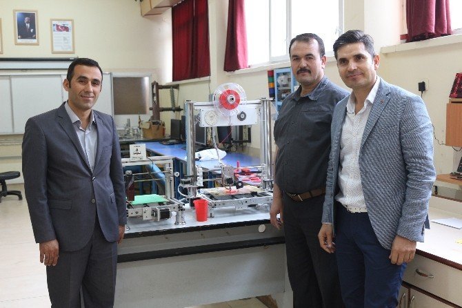 Niğde'de Öğretmen ve Öğrencilerden Büyük Başarı