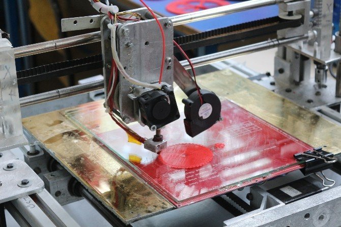 Niğde'de Öğretmen ve Öğrencilerden Büyük Başarı