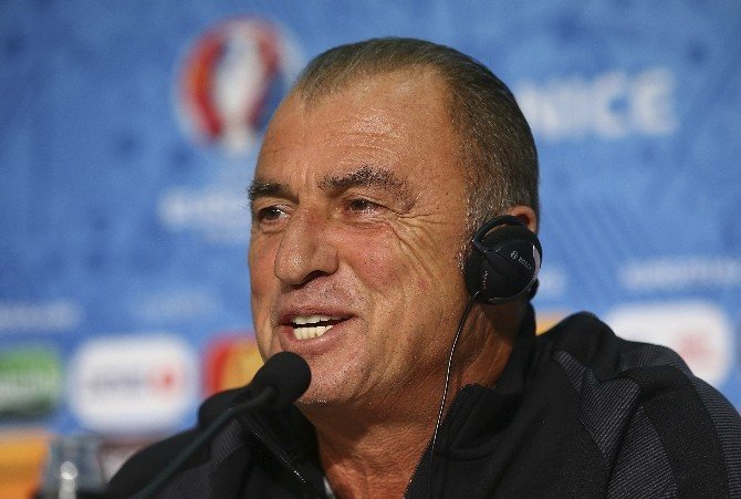 Fatih Terim Tercümanı Fırçaladı