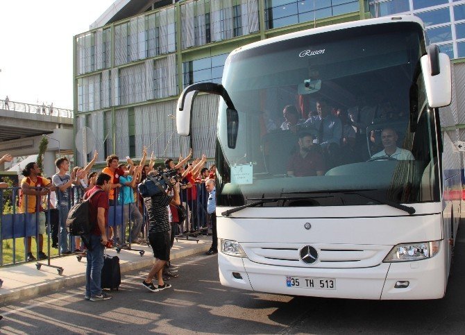 Galatasaray, İzmir’e Gitti