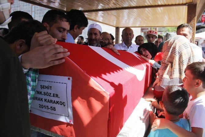 Suriye Şehidi Erzurum'da Toprağa Verildi