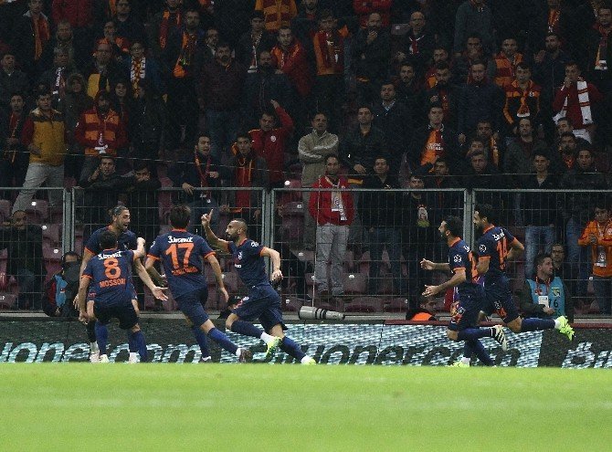 Galatasaray 1-2 Medipol Başakşehir