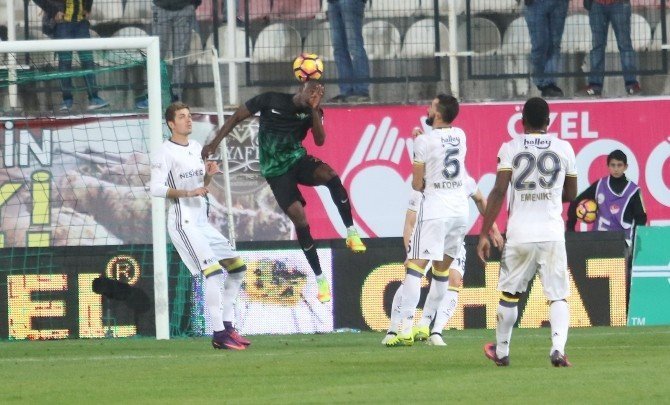 Akhisar Belediyespor 1-3 Fenerbahçe