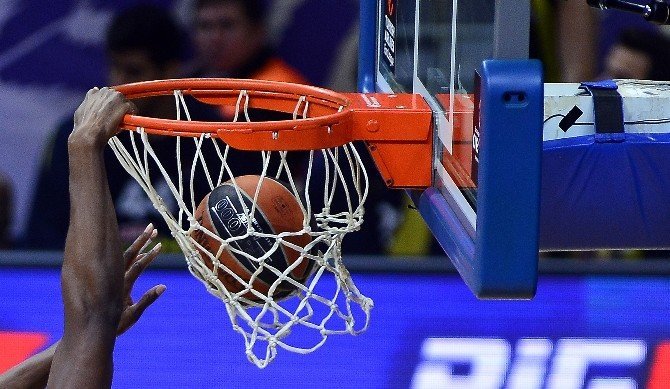 Fenerbahçe 88-80 Anadolu Efes