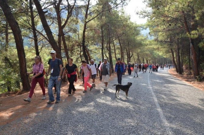 1.yürüyüş Ve Bisiklet Şenliği Güzelçamlı’da Başladı