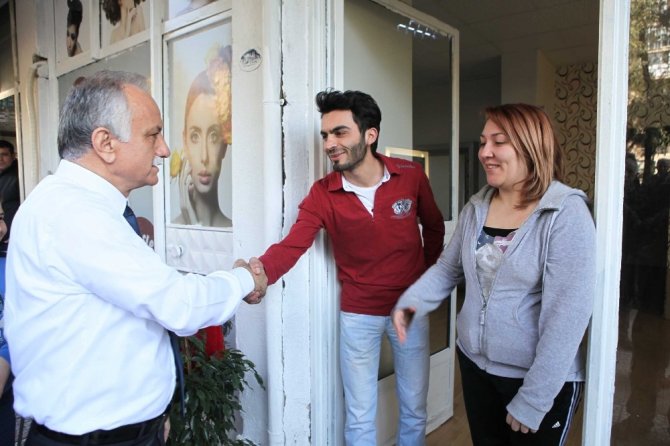 Bayraklı’da Esnaf Sayısı 5 Bine Yaklaştı