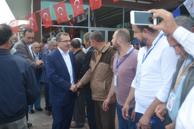 Kula Ak Parti İlçe Başkanı Palabıyık Güven Tazeledi