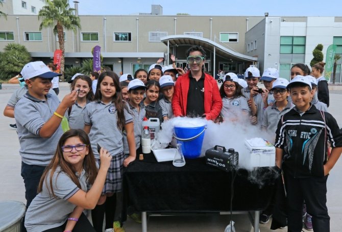 Gençler Bilim İçin Buluştu