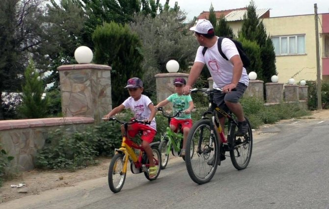 Pedallar Kalp Sağlığına Dikkat Çekmek İçin Çevrildi