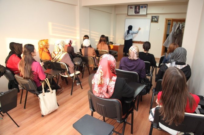 Samek’lerde Yeni Dönem Kayıtları Devam Ediyor