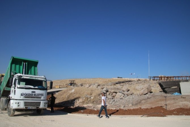Tarihi Göbeklitepe Tesislerinin Yolları Asfaltlanıyor