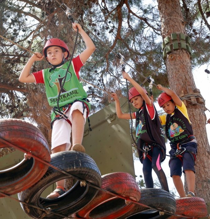 Doğayla Buluştular Maceraya Koştular