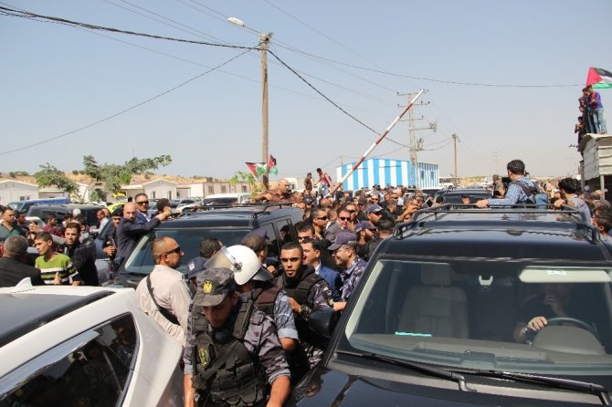 Filistin Hükümeti Başbakanı, Gazze’de Yönetimi Devraldı