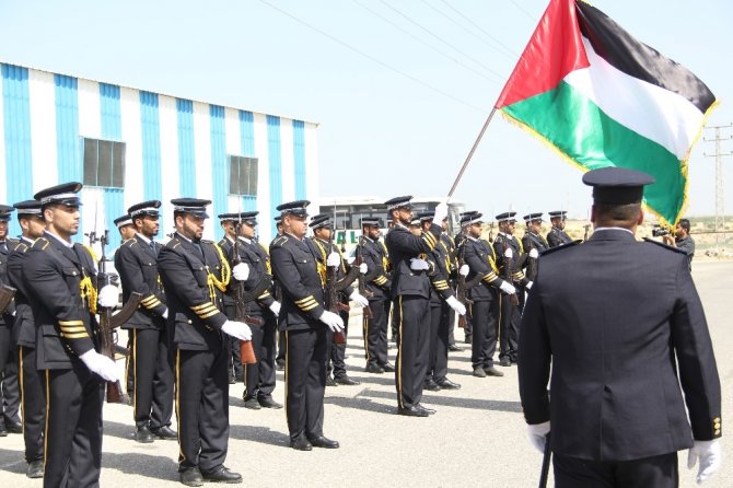 Filistin Hükümeti Başbakanı, Gazze’de Yönetimi Devraldı
