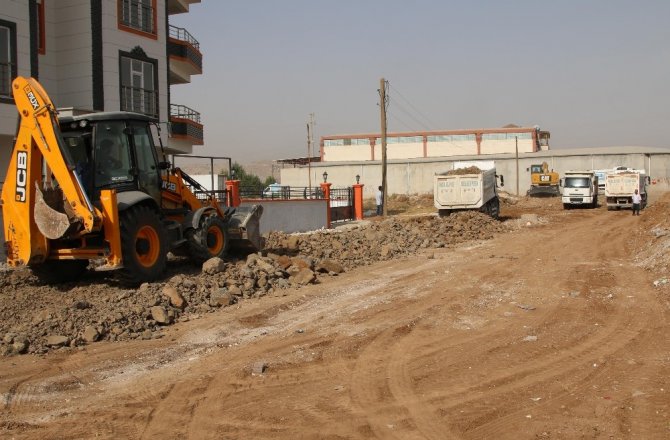 Haliliye Belediyesi Konuklu’da 54 Yeni Yol Açtı