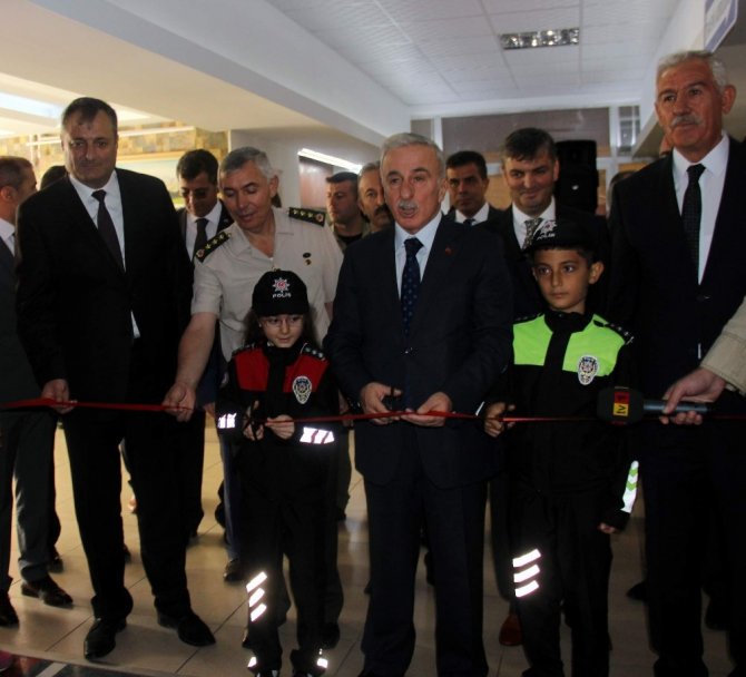 Türkiye’de İlk Kez Okulda Trafik Eğitim Koridoru Oluşturuldu