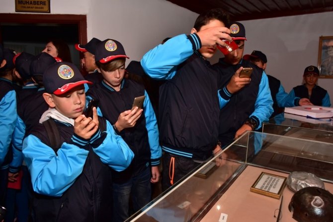 Kurtuluştan Cumhuriyete 2017 Gezi Kafilesi İnönü İlçesinde