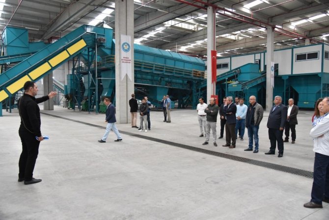 Manisa’nın Çöpü Artık Sorun Yerine Gelir Getirecek