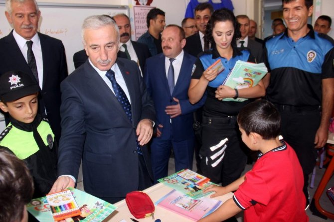 Türkiye’de İlk Kez Okulda Trafik Eğitim Koridoru Oluşturuldu