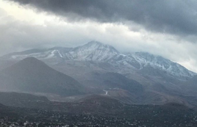 Erciyes Dağı’na Karı Yağdı