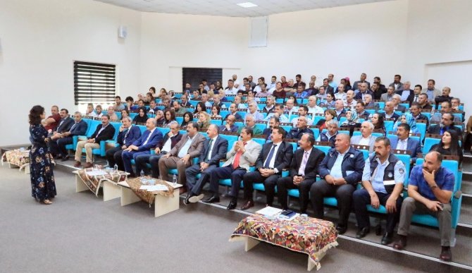 Büyükşehir Belediyesi Personeline Eğitim