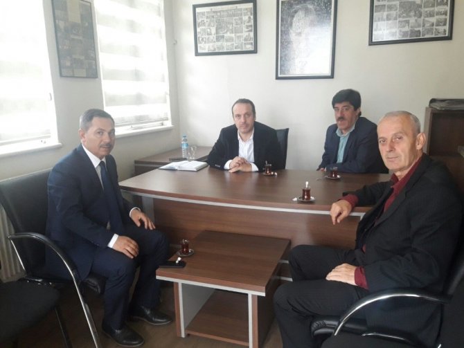 Uysal Gazetecileri Ziyaret Etti