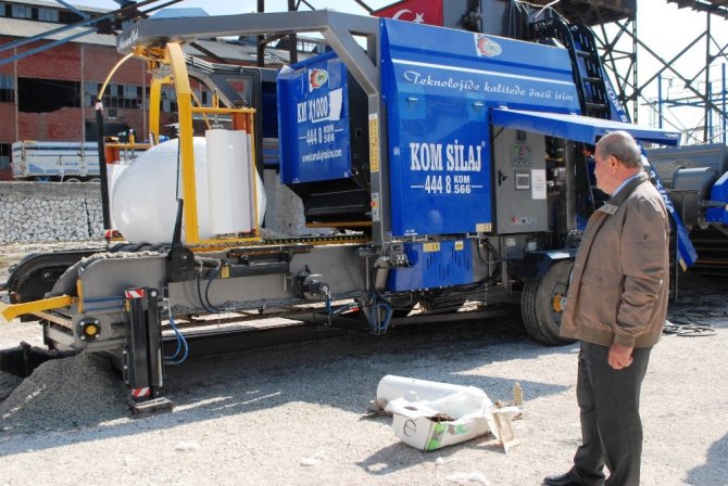 Burdur’da 19 Bin Ton Yaş Küspe Paketleniyor