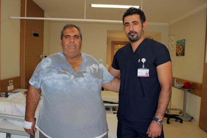 250 Kilo Olunca Tüp Mide Ameliyatı Oldu