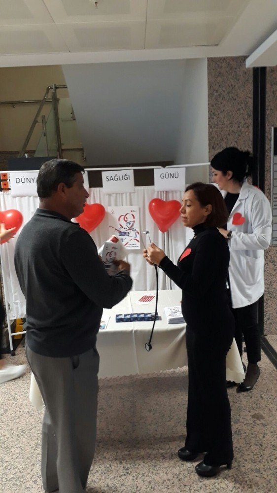 Kalp Hastalıklarına Karşı Bilinç Ol Standı