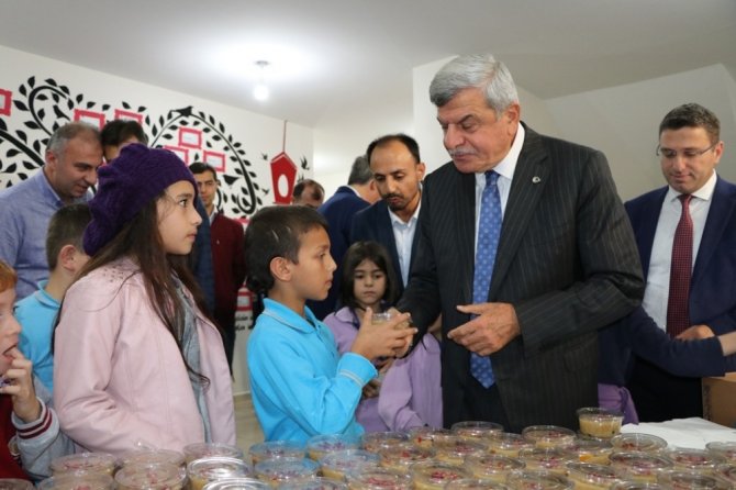 Bilgievlerinde İlk Ders Başkan Karaosmanoğlu’ndan