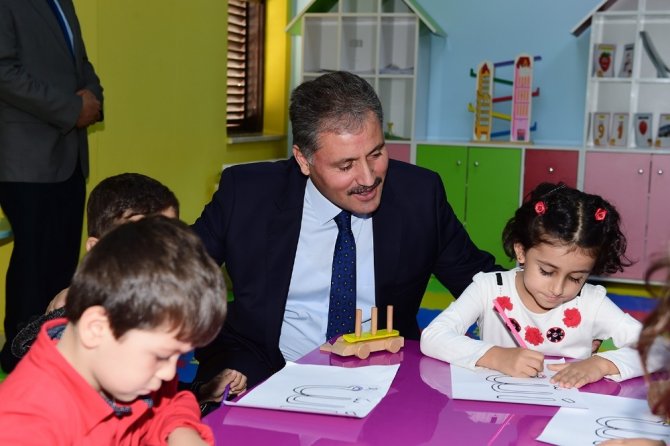 Başkan Çakır Nezaket Okulları Hakkında Bilgi Aldı