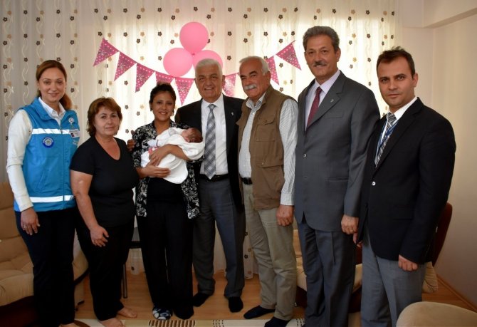 Muğla Büyükşehir’den ‘Hoş Geldin Bebek’ Projesi