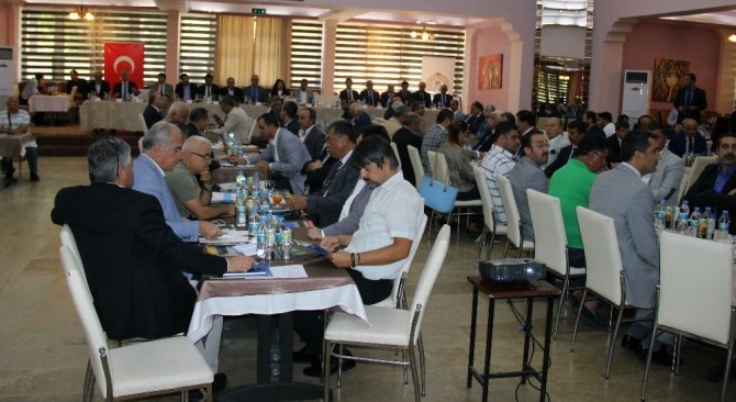 Vali Civelek, Muğla Ekonomisine Yön Verenlerle Bir Araya Geldi