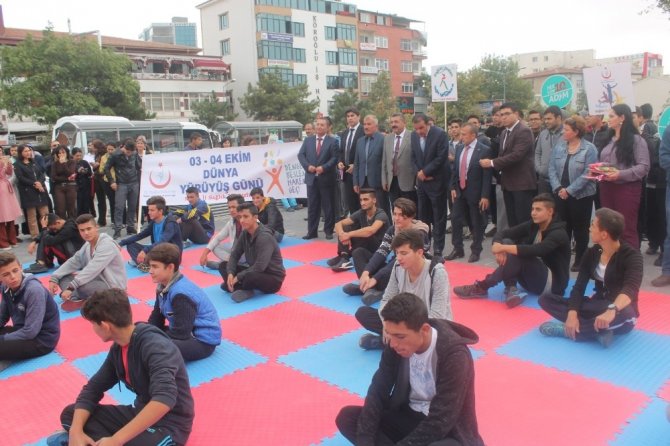 Sağlıklı Yaşam İçin ‘Her Gün 10.000 Adım’