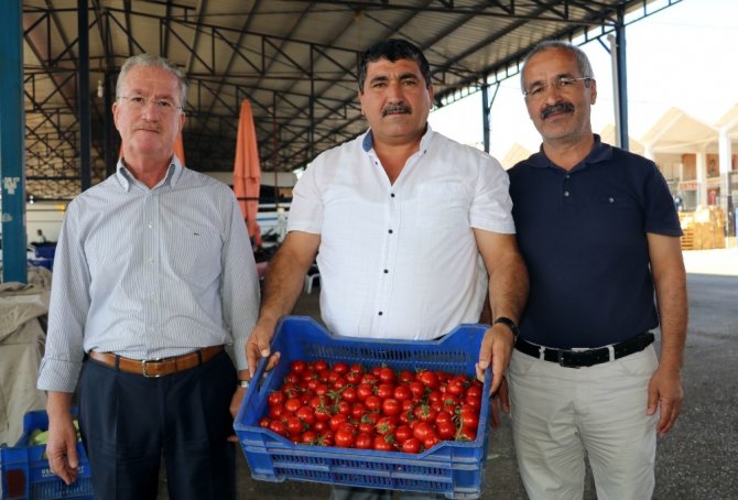 Antalya’da Sebze Üreticisi İle Tüccarların 35 Milyon Dolarlık Kuzey Irak Pazarı Tedirginliği