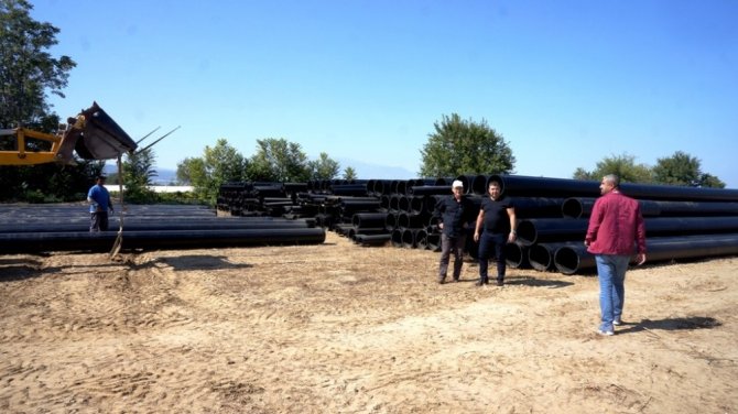 Sarıgöl’de 23 Bin Dekarlık Üzüm Bağı Damlama Sulamayla Sulanacak