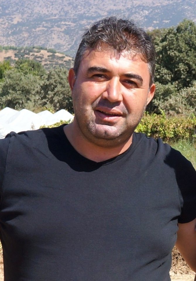 Sarıgöl’de 23 Bin Dekarlık Üzüm Bağı Damlama Sulamayla Sulanacak