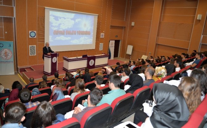 Veteriner Öğrencileri Beyaz Önlükleri Giydi