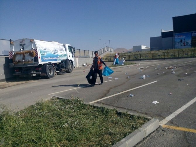 Genel Sekreter Yardımcısı Yaşar, Park Ve Bahçeleri İnceledi