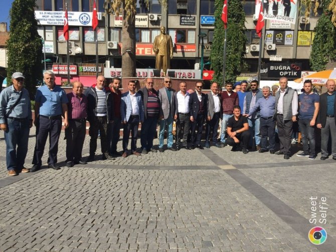 Ak Parti Edremit Kadın Kollarından Aşure Hayrı