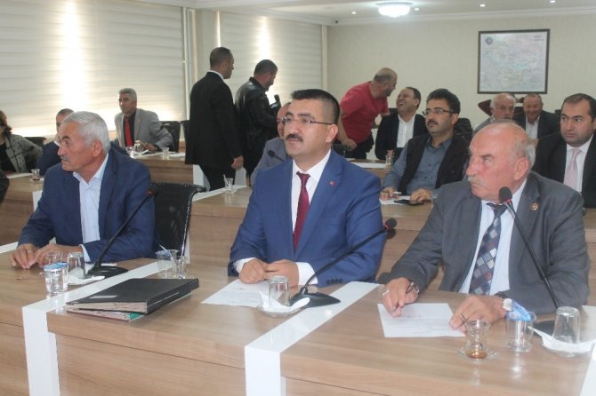 Yeni Ak Parti İl Başkanı İl Genel Meclis Üyeliğinden İstifa Etti