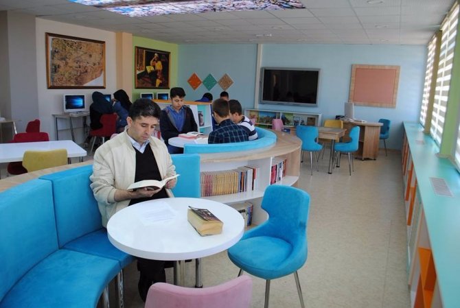 Alaplı’da "Z" Kütüphanelere Öğrenci Akını