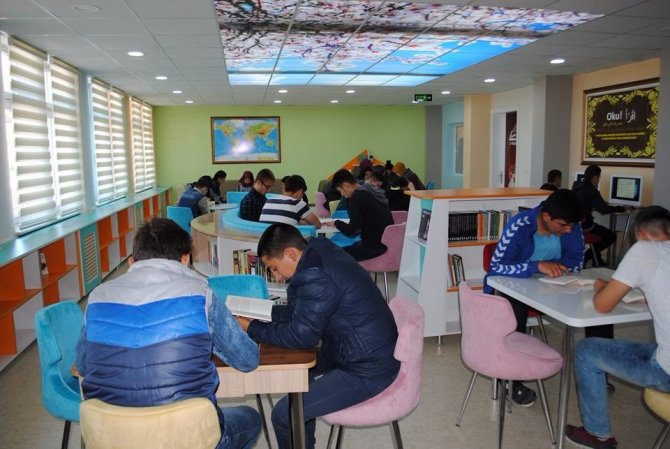 Alaplı’da "Z" Kütüphanelere Öğrenci Akını