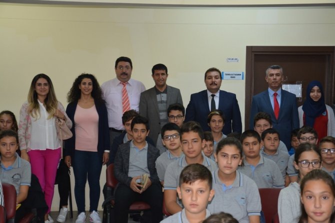 Edremit, Kitapla Buluşmaya Devam Ediyor