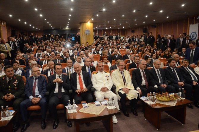 Bakan Özlü: “Gelişim Durmuyor Ve Asla Durmayacak. O Yüzden Biz Bilgi Üreten Üniversite İstiyoruz Diyoruz”