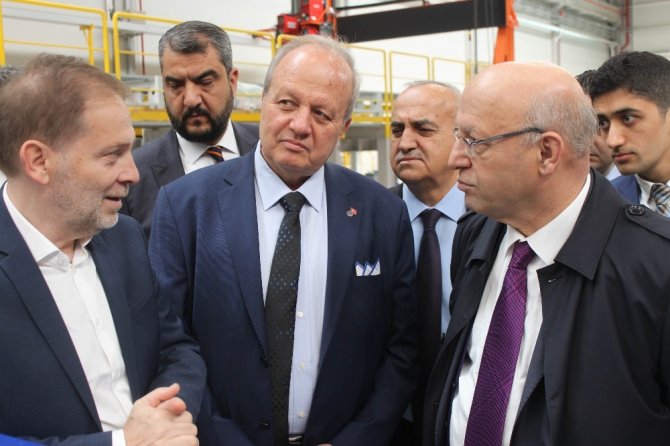 Türkiye’nin İlk Metro Aracı İhracatı Bozankaya’dan