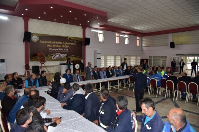 Başkan Üzülmez, Saha Personeli İle Bir Araya Geldi